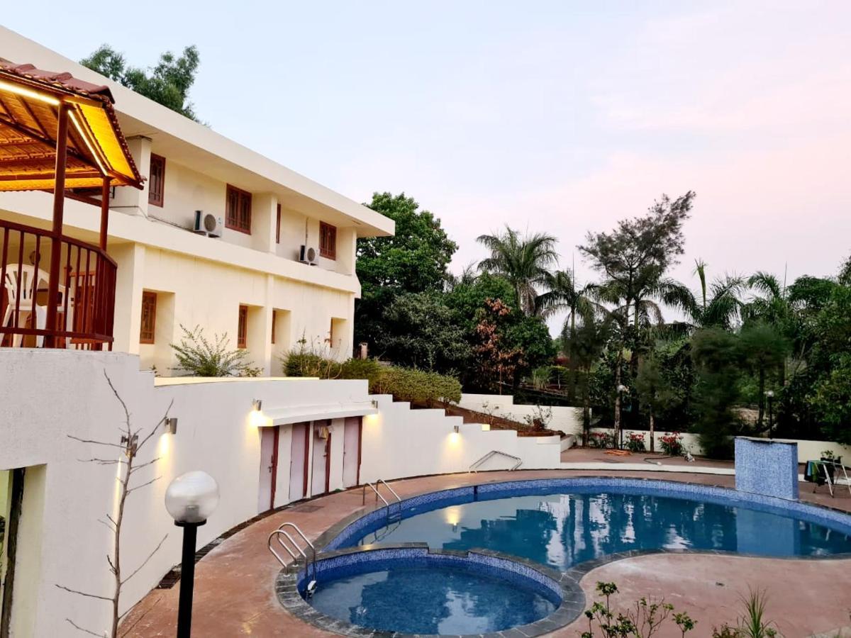 Arcus Villa - Swimming Pool/Ac/Luxurious Махабалешвар Экстерьер фото